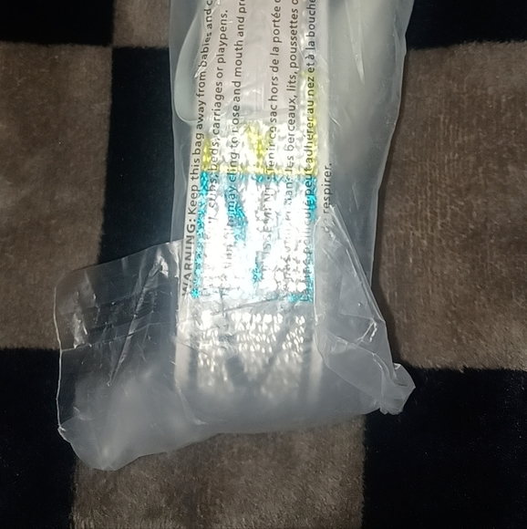 NWT VS WRISLET STRAP KEYCHAIN - Picture 3 of 3